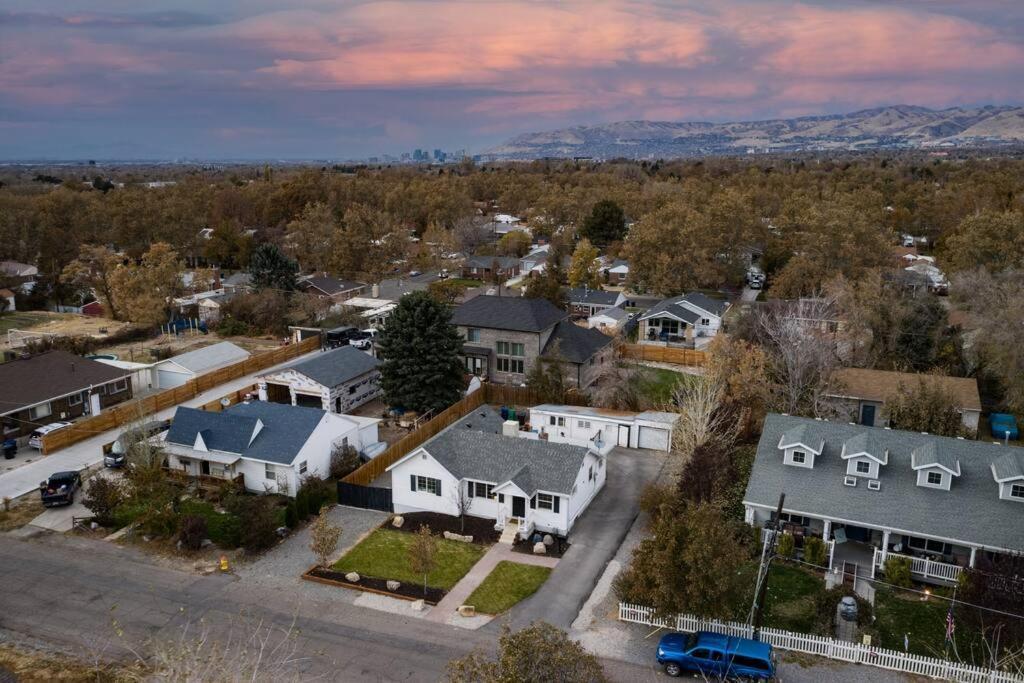 Pet Friendly Millcreek Home Close To Downtown/Mtns Salt Lake City Eksteriør billede