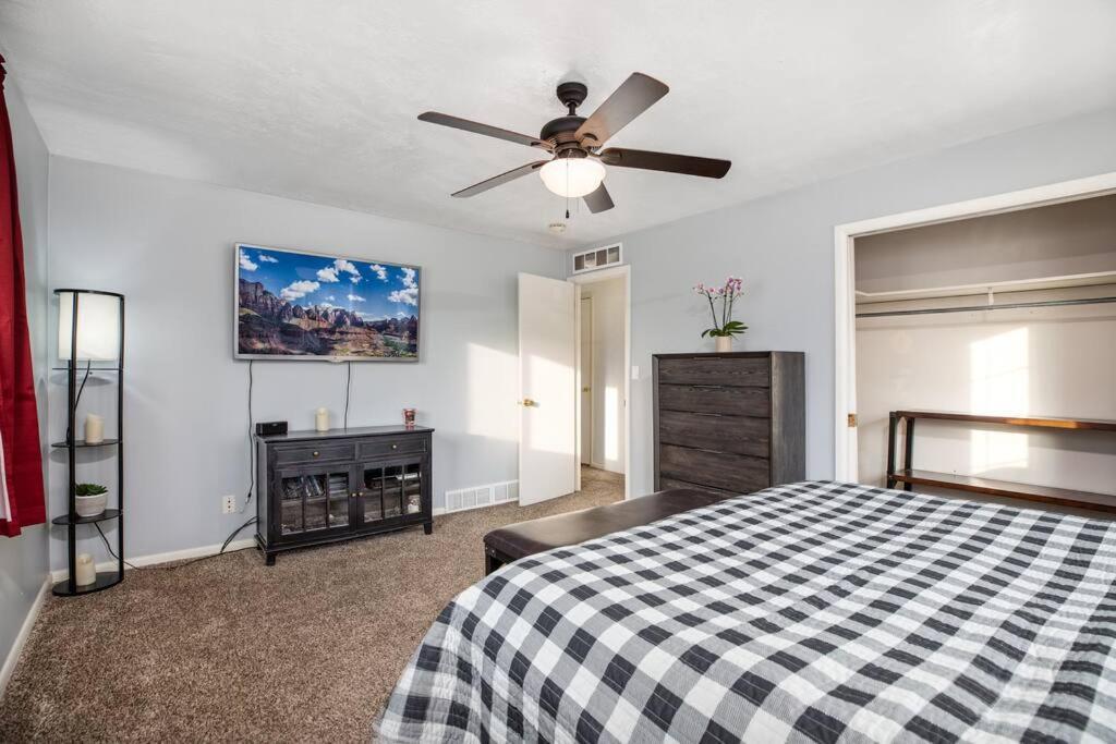 Pet Friendly Millcreek Home Close To Downtown/Mtns Salt Lake City Eksteriør billede