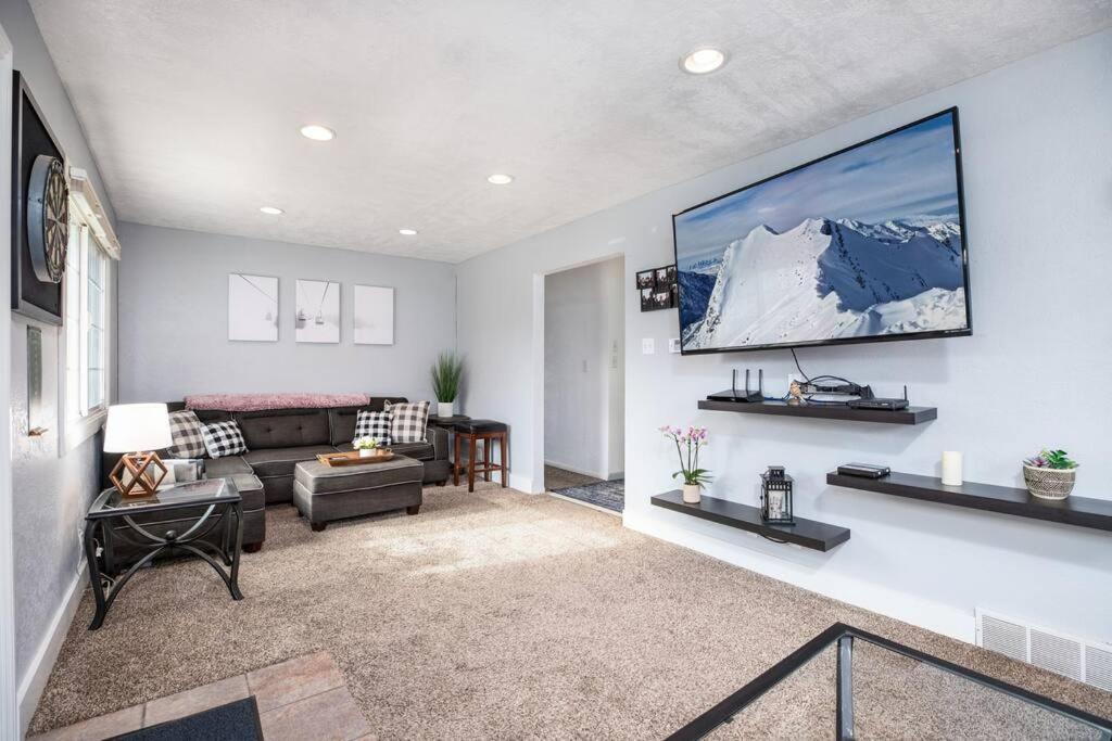 Pet Friendly Millcreek Home Close To Downtown/Mtns Salt Lake City Eksteriør billede